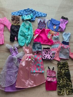 Lot Of 19 Barbie Or Mattel Doll Clothing